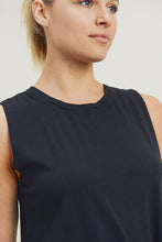 Essential Muscle Top